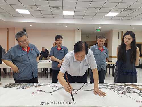 春风浩荡：中国画名家走进莱钢美术作品展览启幕(图6)