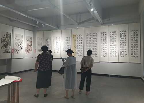 山东临沂举办“感党恩 跟党走”书画展(图2)