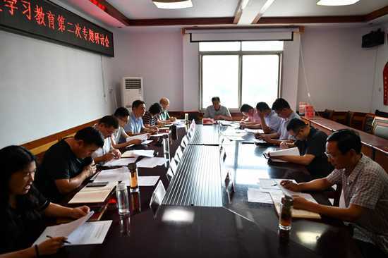 铜石镇党委召开党史学习教育第二次专题研讨会(图2) 铜石镇党委召开党史学习教育第二次专题研讨会(图2)