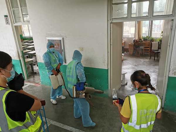 平邑广电应急救援队走进柏林镇鲁能希望小学(图1) 平邑广电应急救援队走进柏林镇鲁能希望小学(图1)