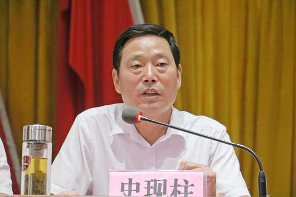 平邑县地方镇隆重召开庆祝第37个教师节大会(图1) 平邑县地方镇隆重召开庆祝第37个教师节大会(图1)