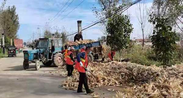 平邑街道：环境整治再发力，路域环境再提升(图2)