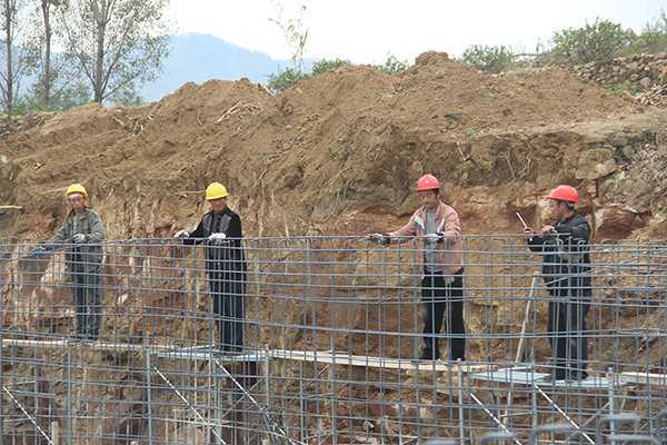 中国金银花之乡见闻：临沂市平邑高标准农田基本建设 助推农业现代化建设进程(图3)