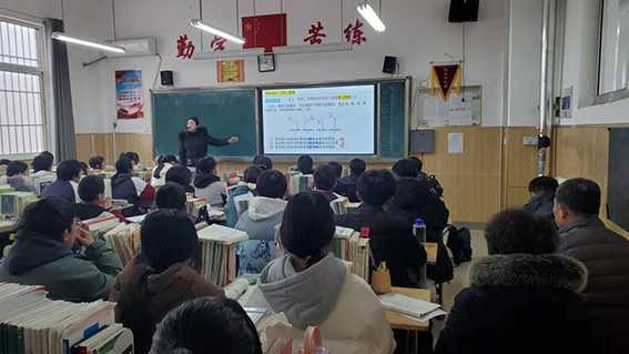 同舟共济扬帆起 乘风破浪万里航(图2)