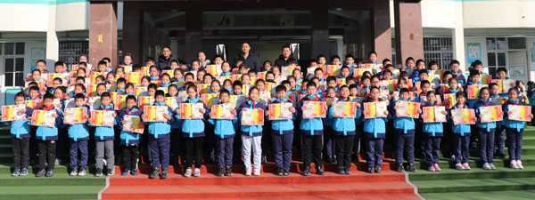 山东平邑：实验小学教育集团举办“素养展风采”活动(图1)