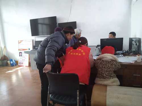 助力疫情防控，志愿者在行动(图2)