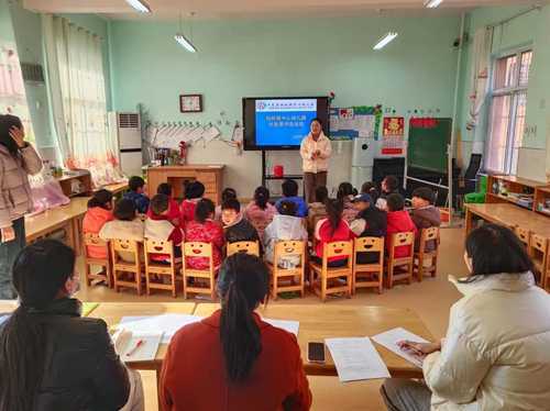 柏林镇中心幼儿园开展优质课评选活动(图1)