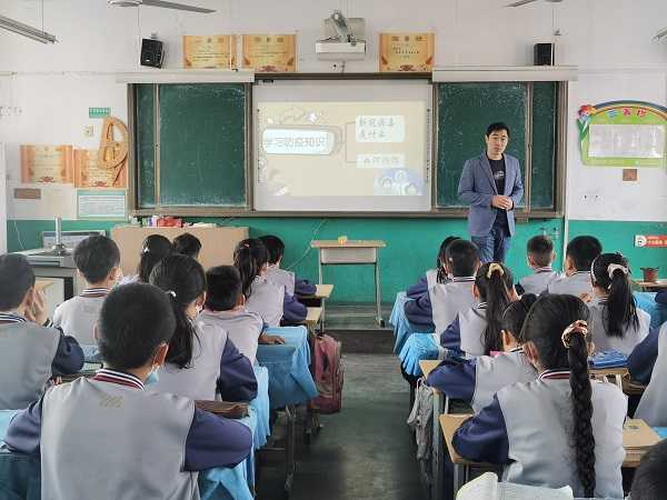 兴蒙学校全力以“复”，从“心”出发上好复学第一课(图2)