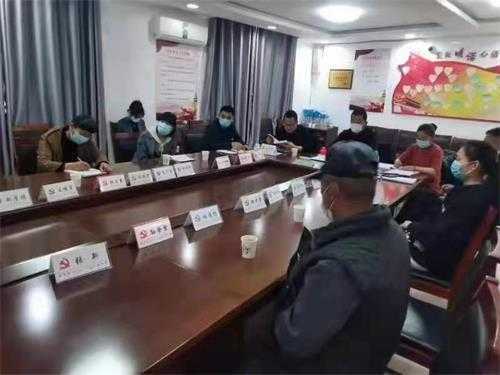 平邑街道依托主题党日开展“讲故事 学理论”活动(图1)