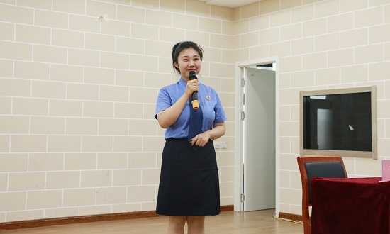 柏林镇中心校举行法治报告进校园 警校共建护平安活动(图2)