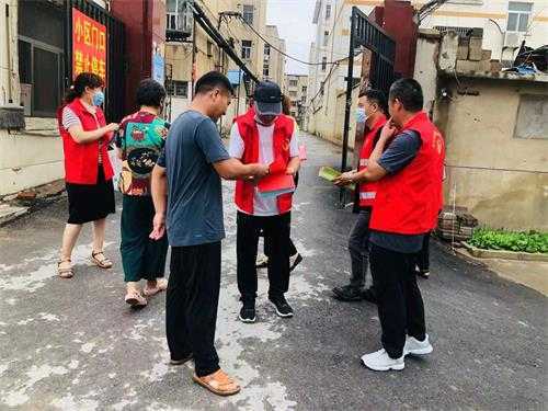 平邑街道莲西社区开展“消除事故隐患 筑牢安全防线”安全宣传活动 (图4)