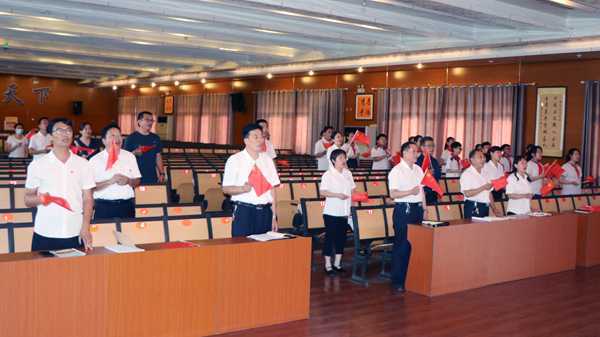 山东平邑：兴蒙学校举行庆“七 一”活动(图1)