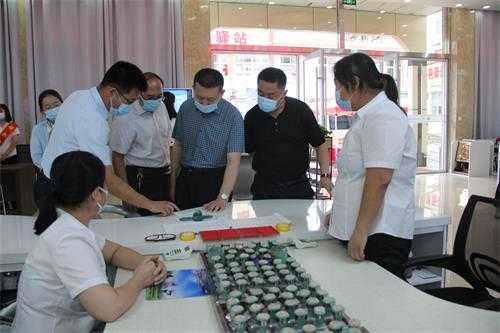 市政务服务体系建设现场推进会观摩组一行到平邑街道观摩指导工作(图2)