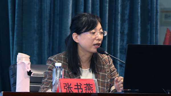 山东平邑：开展集体教研、集备通识培训(图2)