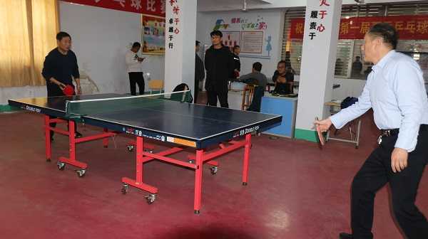 平邑兴蒙学校举行“喜庆二十大，奋进新征程”教职工健身娱乐活动(图2)