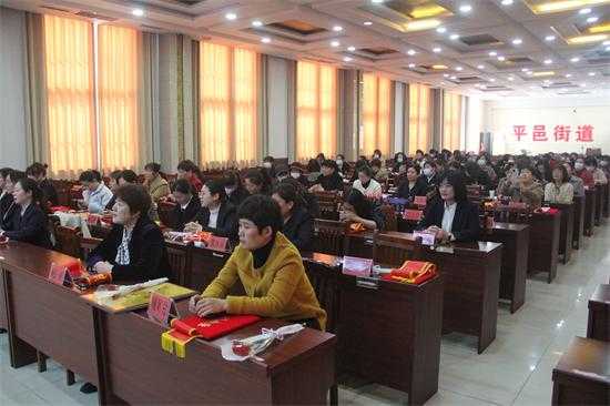 【讲故事 学理论】廉洁宣讲庆“三八” 巾帼助廉育清风 (图3)