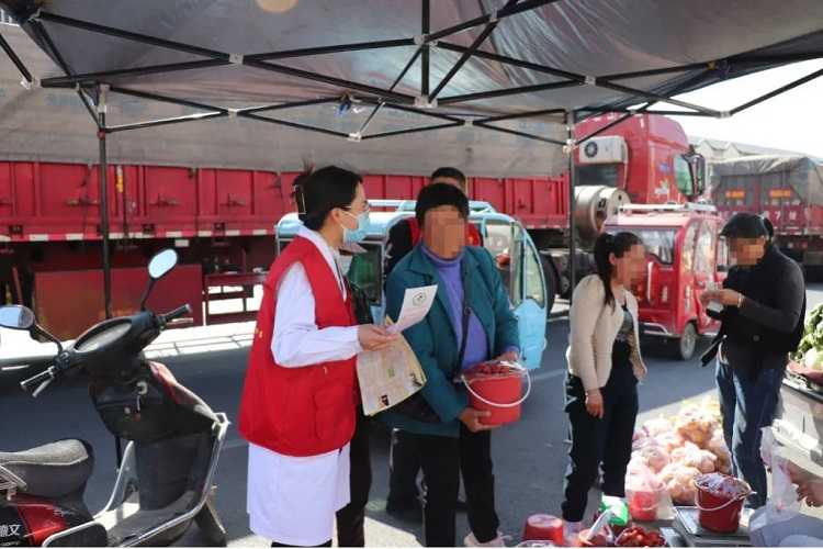 【新时代文明实践】学习雷锋见行动 志愿服务暖人心—保太镇卫生院积极开展“学雷锋志愿服务月”系列活动(图4)
