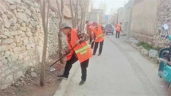 平邑街道：打好人居环境整治攻坚战，助力乡村振兴提“颜”增“质”(图1)