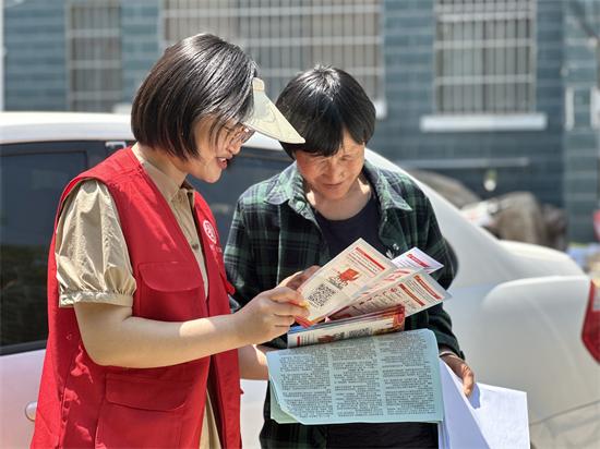 平邑街道开展“美好生活·民法典相伴”主题宣传活动(图3)