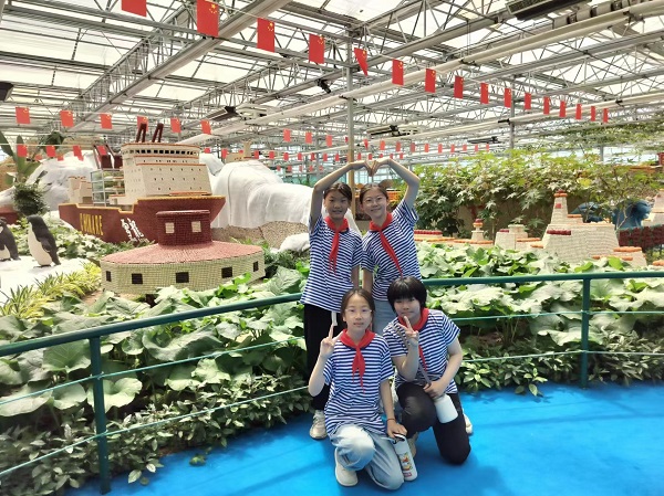 研学砺志，传承铸魂—平邑兴蒙学校走进兰陵知青村、国家农业公园开展红色研学体验活动(图5)