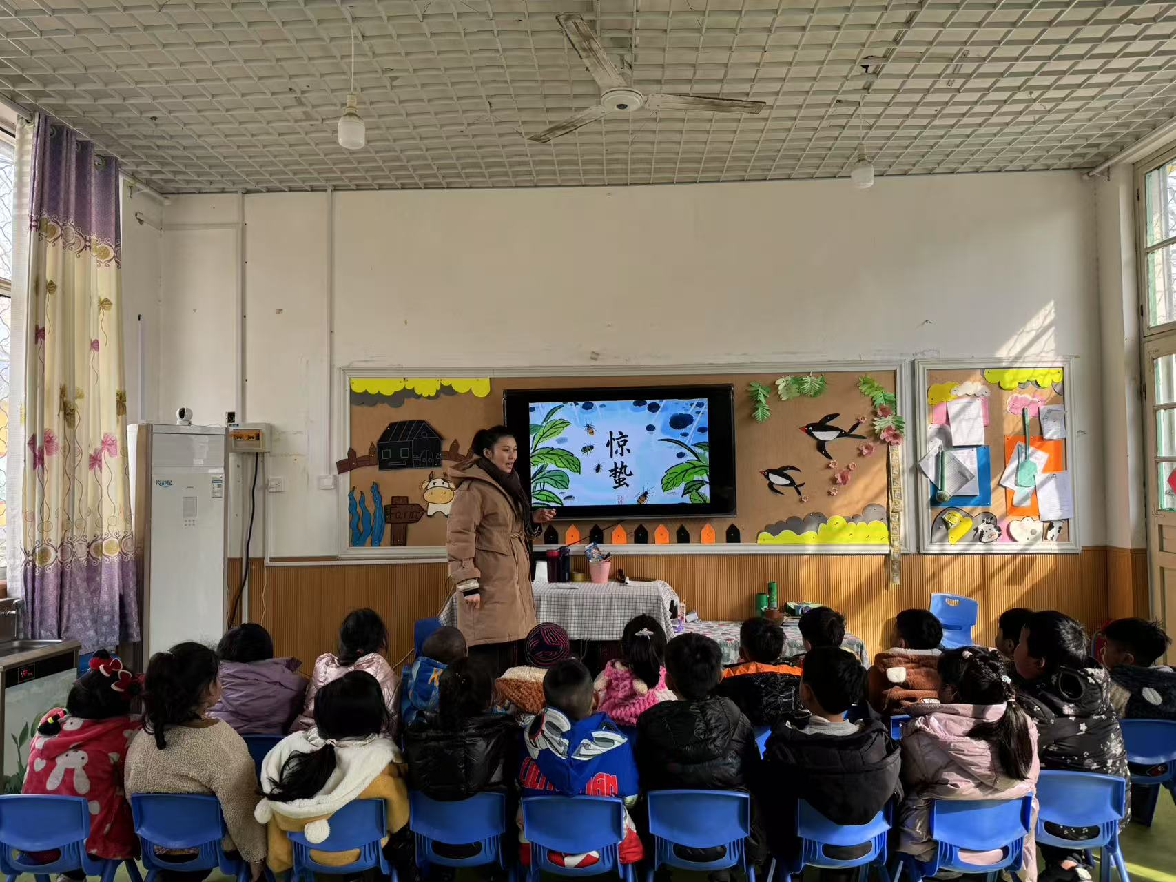 萌娃探惊蛰，共赴春日约--地方镇新村完小幼儿园二十四节气之惊蛰主题活动