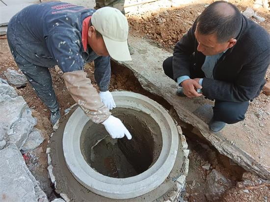 平邑街道通圣社区：管网改造提质效，民生痛点变亮点(图2)