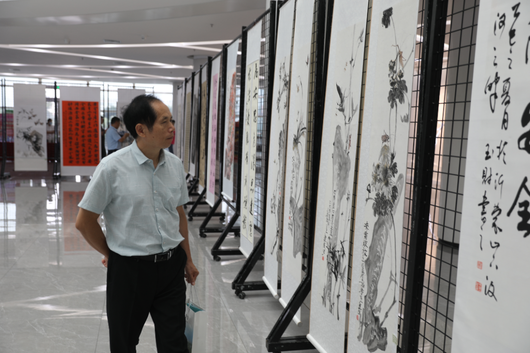 赓续安全文化 笔墨光影同行 | 2025年“安康杯”临沂市安全文化书画摄影展在罗庄区开幕(图3)