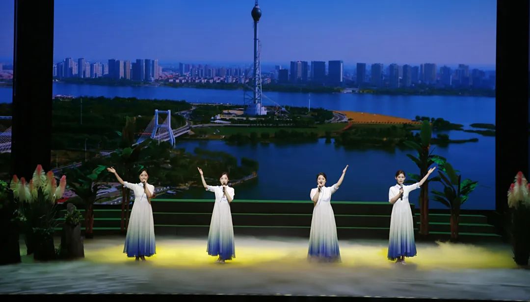 “声动时代·筑梦未来”临沂市职工朗诵比赛优秀作品展演举行(图3)