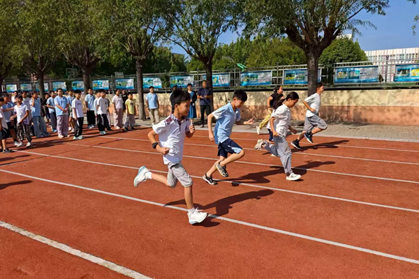 平邑县第二实验小学举行体质健康监测活动(图2)