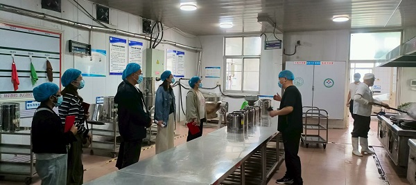 平邑兴蒙学校召开膳食监督家长委员会专题工作会议(图4)