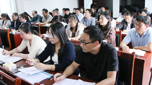 【沂蒙快讯】齐鲁名校长走进平邑街道回民小学传经送宝​(图4)
