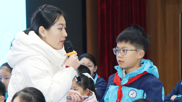 【山东平邑】实验小学第三校区举办主题班会评比(图4)