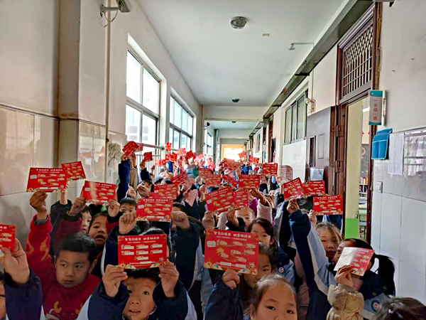 平邑县第二实验小学举行一二年级乐考活动(图2)