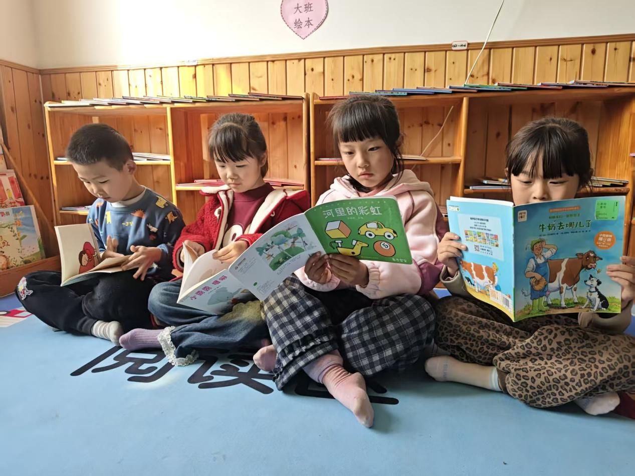 平邑县丰阳镇中心幼儿园开展“一块捐书”感恩活动(图3) 平邑县丰阳镇中心幼儿园开展“一块捐书”感恩活动(图3)