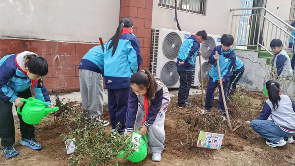 【沂蒙快讯】植绿护绿美校园   童心共筑生态梦(图3)