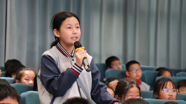 【山东平邑】实验小学第三校区开展播种AI种子，点亮未来智慧(图3)