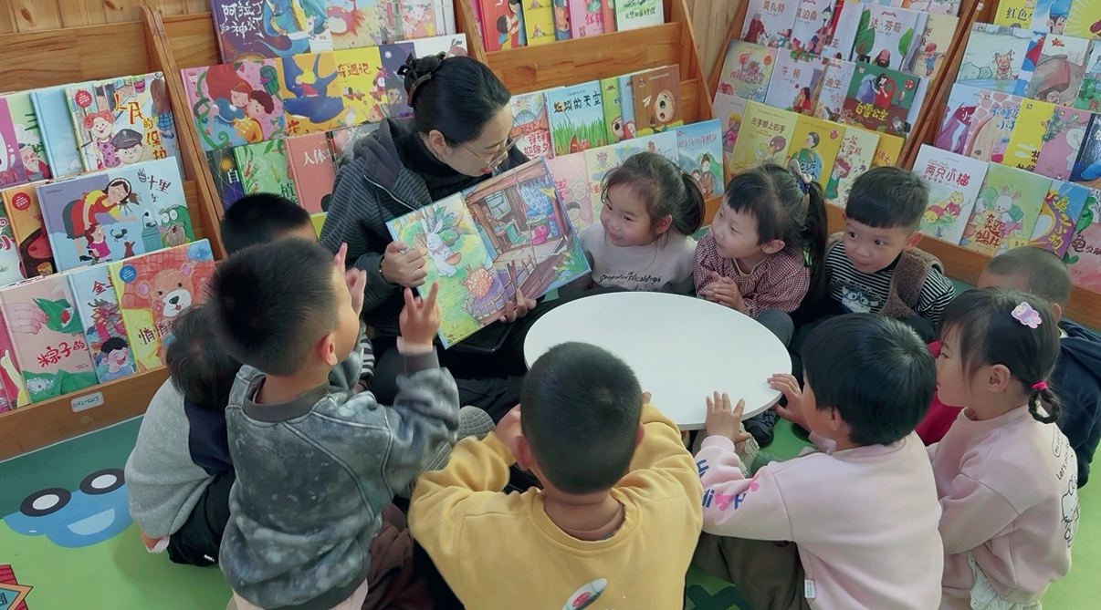平邑县丰阳镇中心幼儿园开展创意阅读活动