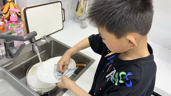 【山东平邑】实验小学“复盘”孩子的春假实践(图2)