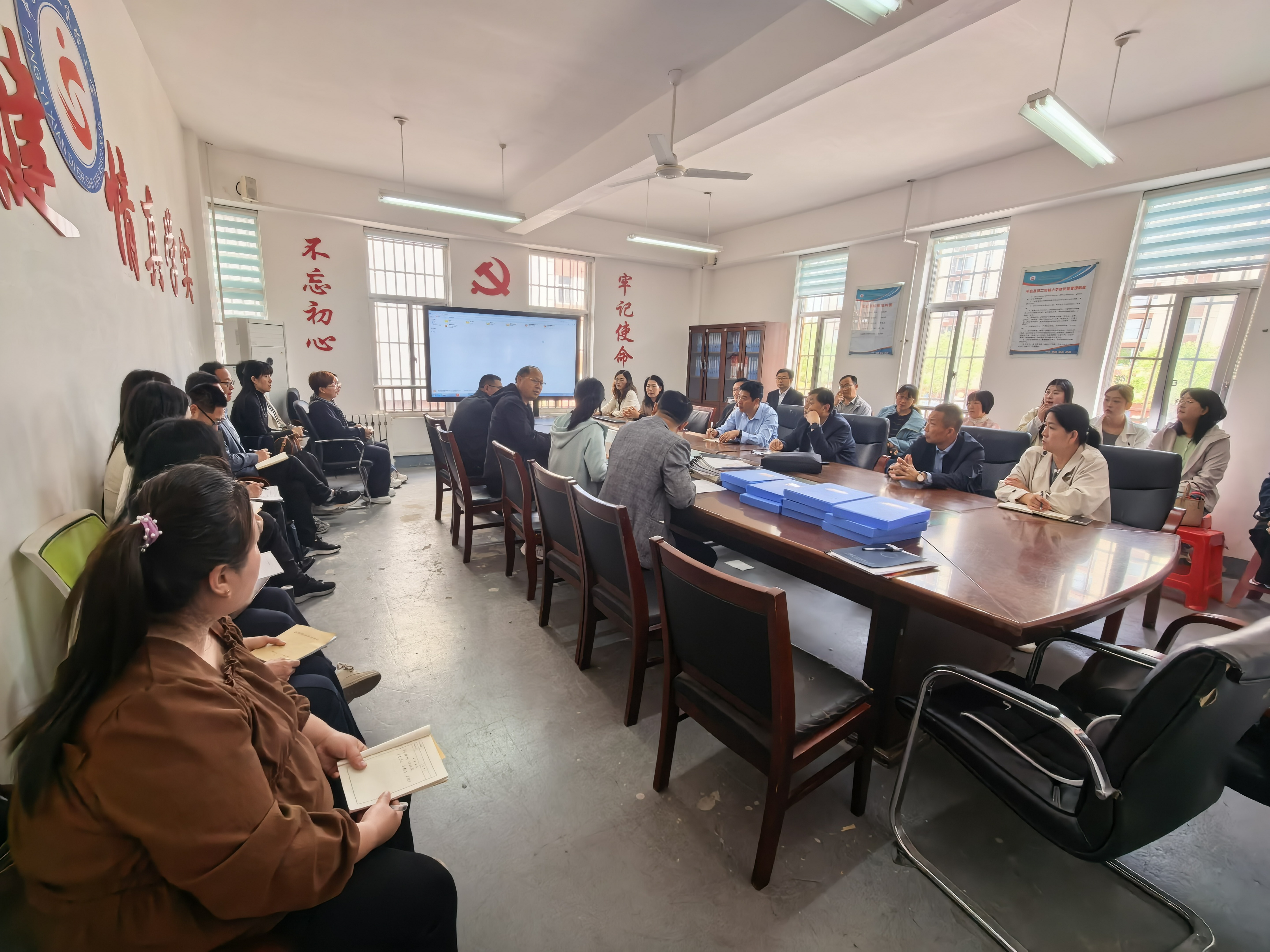 蒙阴县八一希望小学到平邑县第二实验小学开展交流活动(图2)