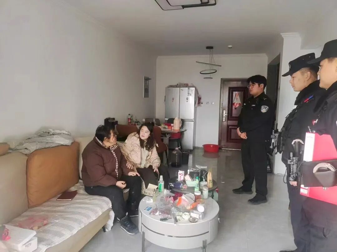 【工会工作】巾帼绽芳华 服务暖社区(图2)