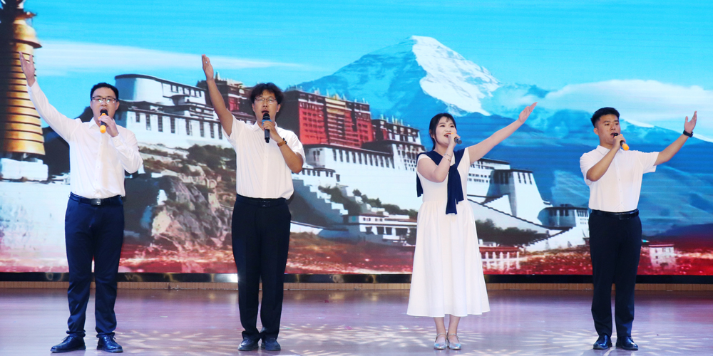 铸魂启智  礼赞师光         ——平邑县实验小学第三校区隆重举办教师节表彰活动(图4)