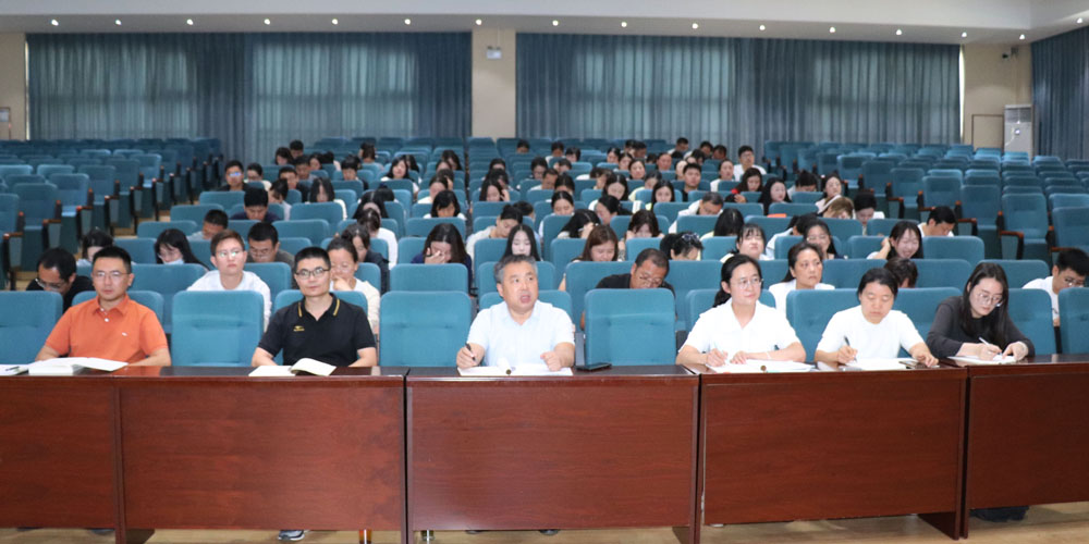 【县区前沿】平邑县实验小学教育集团 开展数学新生态课堂教学研讨活动(图9)