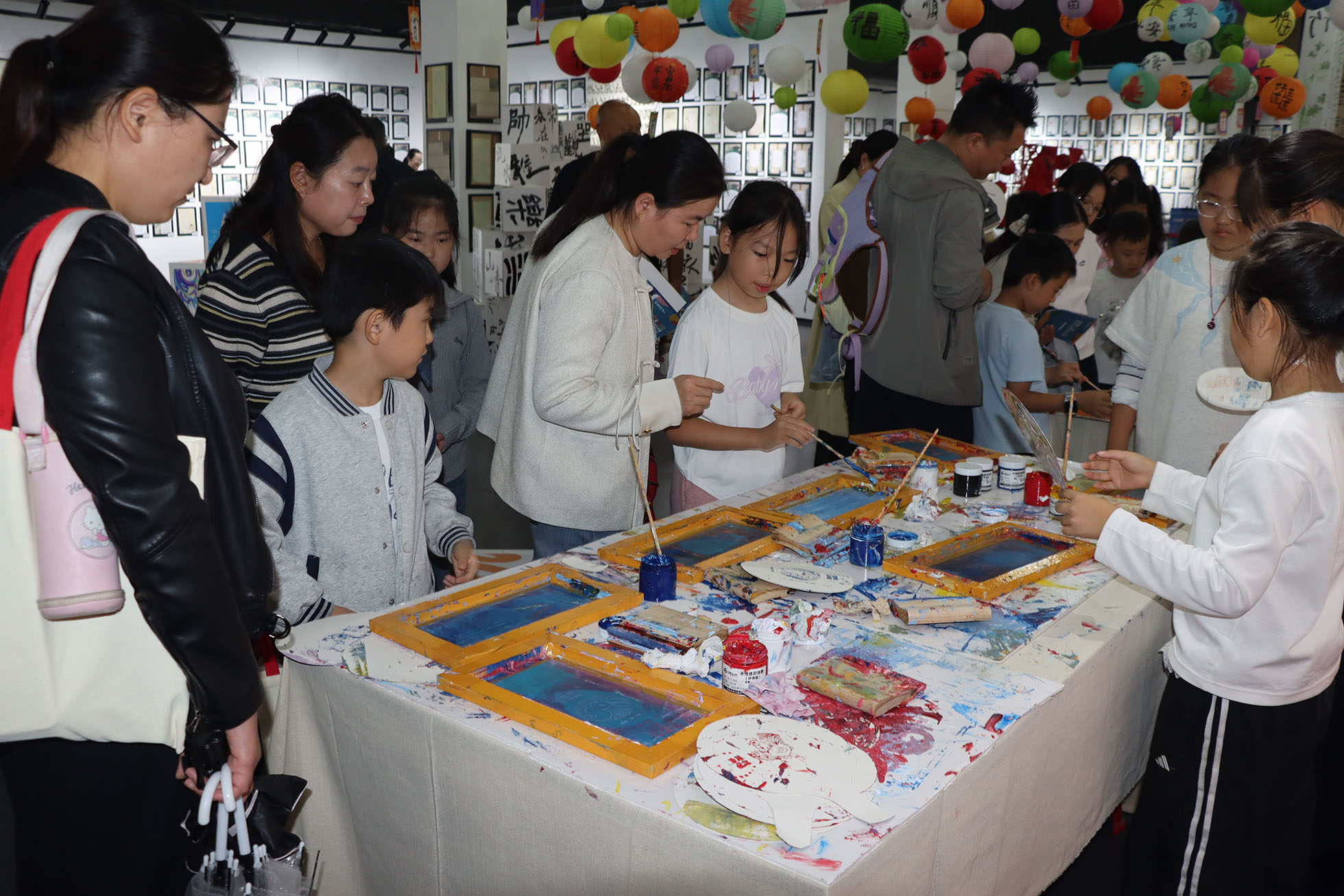 全国第十届WAEC青少年儿童视觉艺术展 暨希望美术教育22周年小画家作品汇报展在临沂盛大开幕(图7)