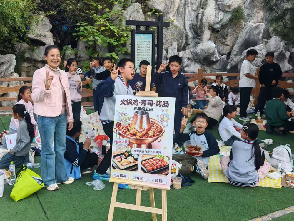 【家校美食】平邑兴蒙学校“舌尖上的新生态”美食节热闹开场(图2) 【家校美食】平邑兴蒙学校“舌尖上的新生态”美食节热闹开场(图2)